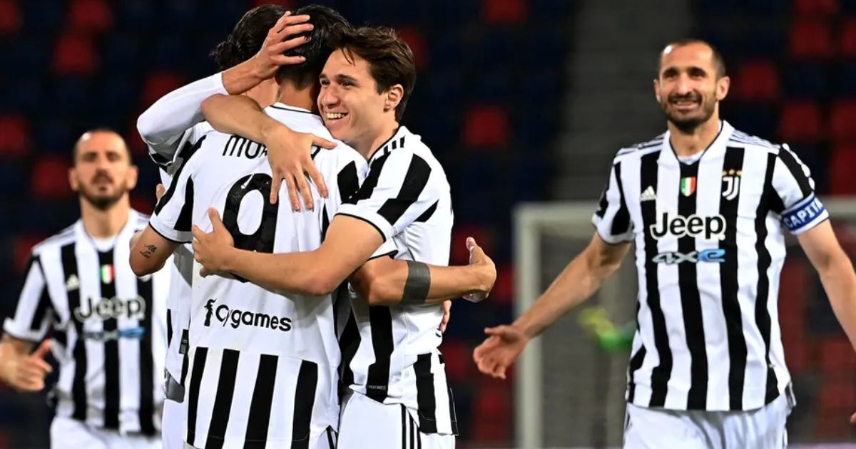 Serie A Roundup: Juventus and AC Milan clinch place in Champions League