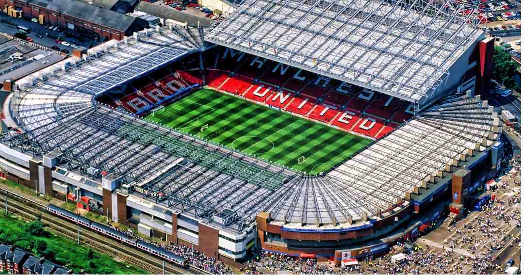 Manchester United: Old Trafford continues to look a tired and jaded stadium