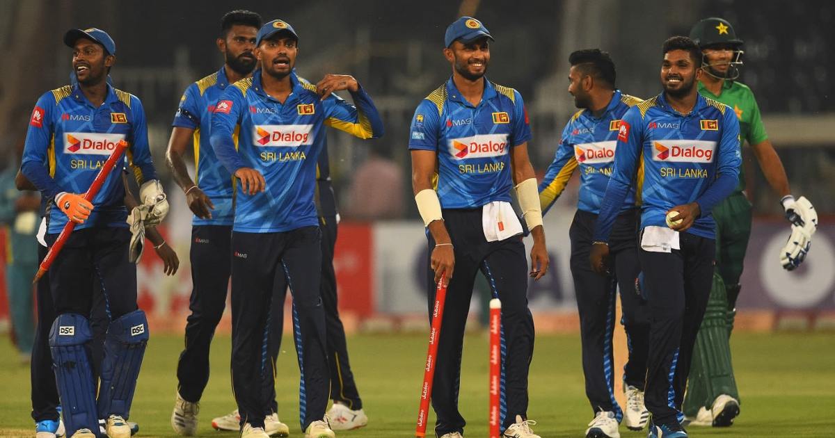 Sri Lanka's tour of England on verge of collapse amidst contract dispute with players