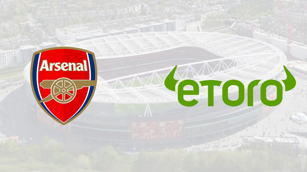 Arsenal FC signs a sponsorship deal with eToro